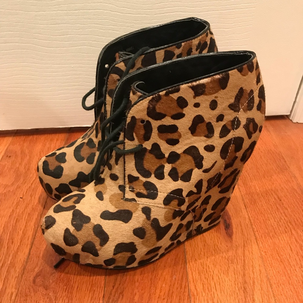 steve madden calf-hair lace up wedges